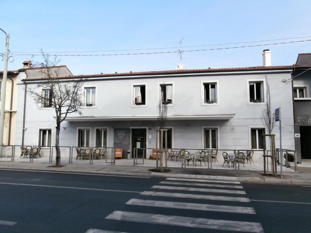 Hotel Valeria Villa Opicina Exteriör bild